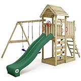WICKEY Spielturm Klettergerüst MultiFlyer mit Holzdach, Schaukel & grüner Rutsche, Outdoor Kinder Kletterturm mit Sandkasten, Leiter & Spiel-Zubehör für den Garten