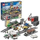 LEGO City Güterzug, Set mit batteriebetriebenem Motor, Bluetooth-Fernbedienung, 3 Wagen, Gleise und Zubehör, inklusive 6 Minifiguren und Zubehör 60198